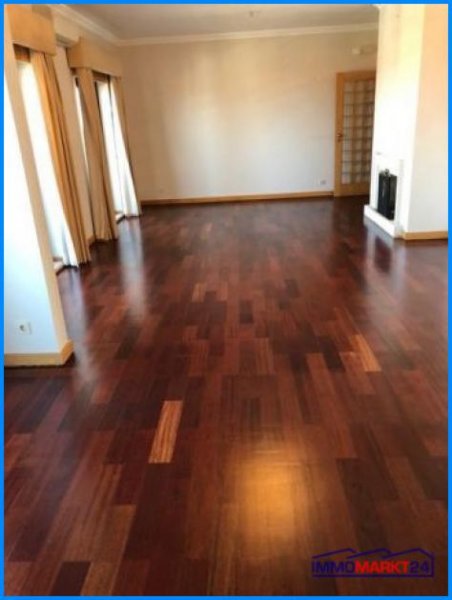 Cascais ***Großzügige Wohnung mit Meerblick*** Wohnung kaufen