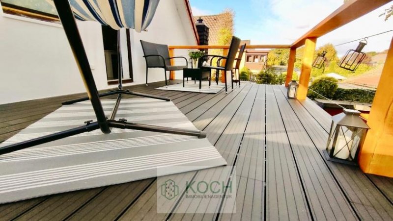 Langen (Landkreis Cuxhaven) Zweifamilienhaus (vermietet - ca. 6,4 % Rendite) in ruhiger und dennoch zentraler Lage von Langen Haus kaufen