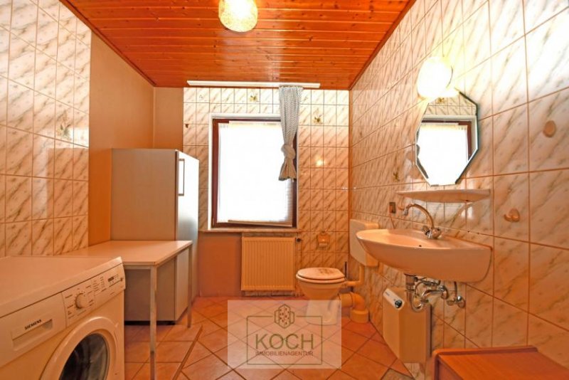 Loxstedt Großes 1-2 Familienhaus mit großem Grundstück in Loxstedt-Hahnenknoop Haus kaufen
