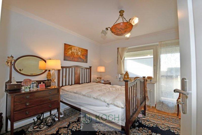 Loxstedt Helle Eigentumswohnung im Obergeschoss mit tollem Balkon und Garage in Loxstedt Wohnung kaufen