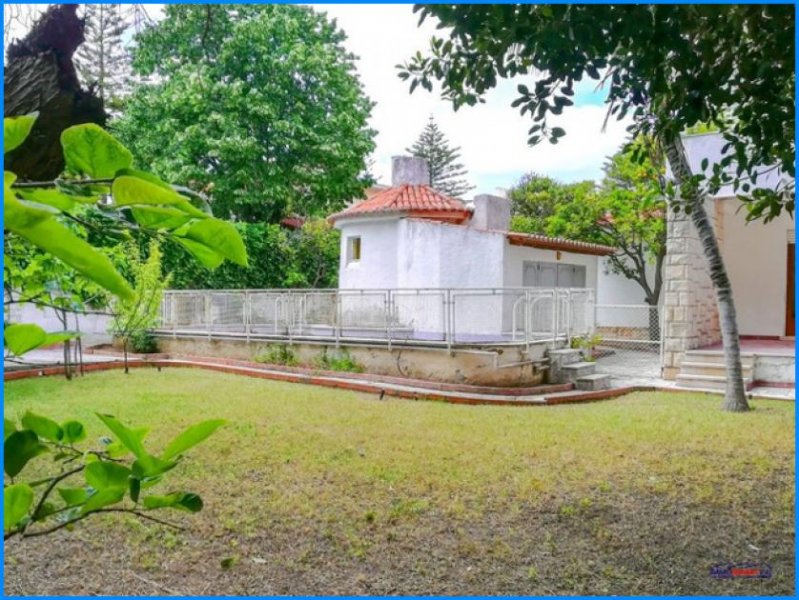 Cascais / Parede ***Villa mit Charme mit großem Grundstück in ruhiger Wohnlage*** Haus kaufen