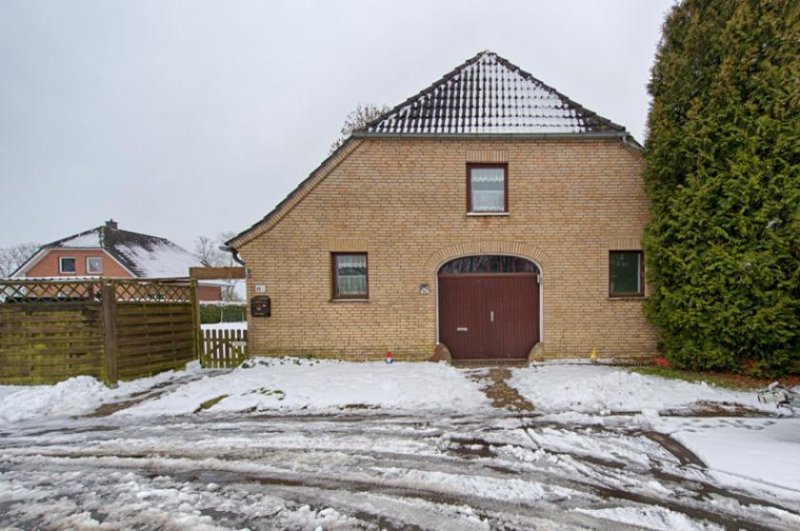 Berne BERNE - Ebenerdiges, freistehendes Einfamilienhaus auf 2.821 m2 (inkl. zusätzlichem Bauplatz) Haus kaufen