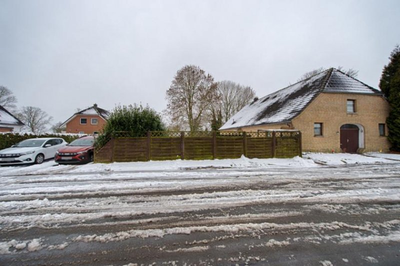 Berne BERNE - Ebenerdiges, freistehendes Einfamilienhaus auf 2.821 m2 (inkl. zusätzlichem Bauplatz) Haus kaufen