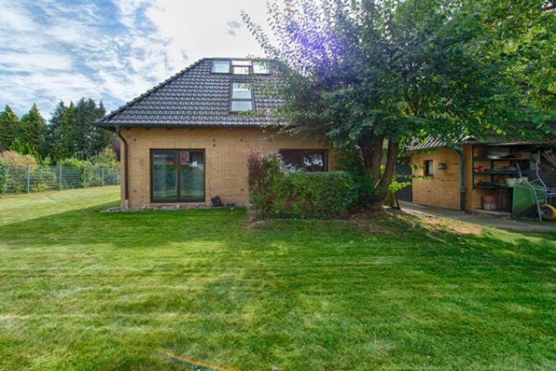 Achim ACHIM - BADEN - Generationshaus mit großem Grundstück Haus kaufen
