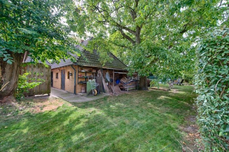 Achim ACHIM - BADEN - Generationshaus mit großem Grundstück (möglicher zusätzlicher Bauplatz) Haus kaufen