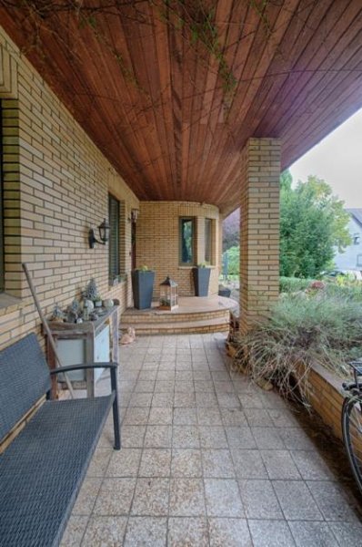 Achim ACHIM - BADEN - Generationshaus mit großem Grundstück Haus kaufen