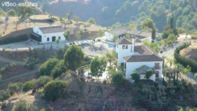 Malaga Einmalige Finca in naturschutzgebiet in Malaga an der Costa del Sol Haus kaufen