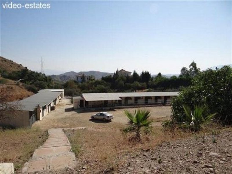 Monda Finca mit Pferdestallungen Haus kaufen