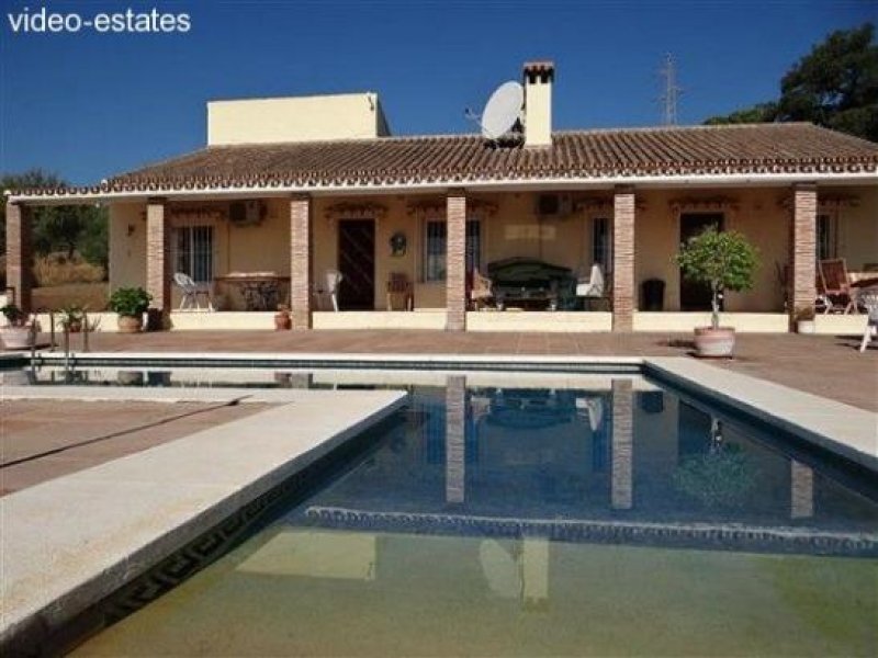 Monda Finca mit Pferdestallungen Haus kaufen