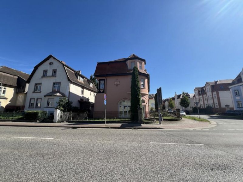 Salzwedel (Hansestadt) MFH mit traumhafter Fassade und Potenzial Haus kaufen