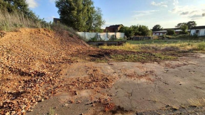Wrestedt Gewerbegrundstück in zentraler, verkehrsgünstiger Lage Grundstück kaufen