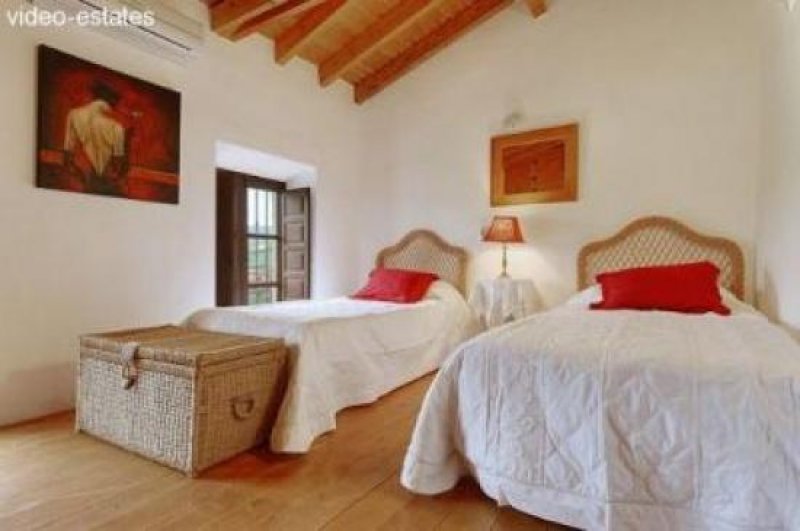 Pizarra Finca, kann auch als kleines Hotel genutzt werden Haus kaufen