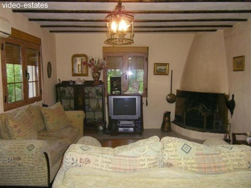 Casarabonela Phantastisches Landhaus zum Kauf auf einem grossen Grundstück Haus kaufen