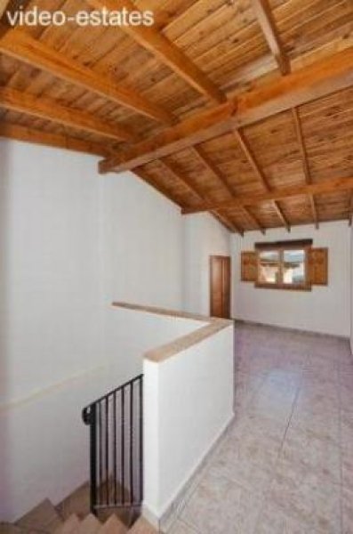 Alozaina Neubau Reihenhaus im Stadtzentrum Haus kaufen