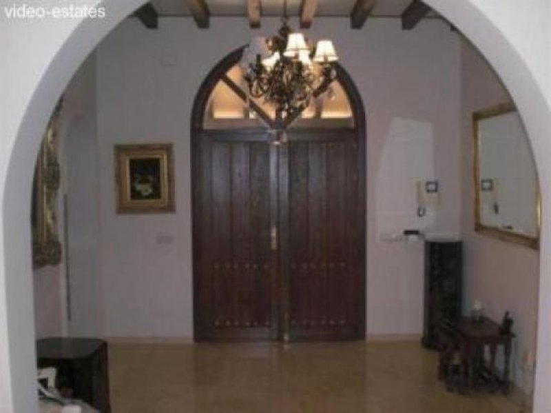 Artola Villa in Las Chapas Haus kaufen