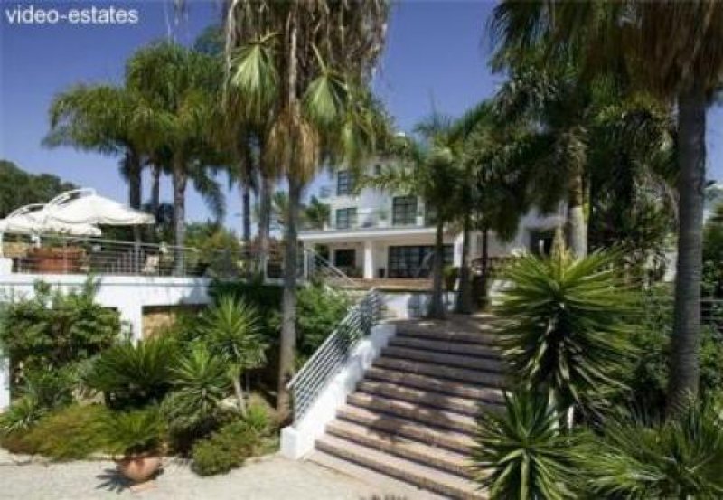 Costa Bella Luxus Villa in Strandnähe reduziert von 2.25 Millionen Euro Haus kaufen
