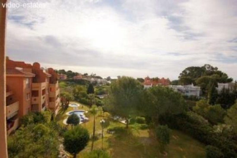 Elviria Appartement mit herrlichem Meerblick zu einem günstigen Preis Wohnung kaufen