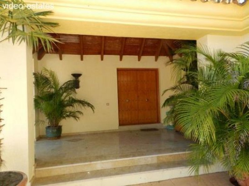 Elviria Notverkauf Luxusvilla in Elviria, günstig und hochqualitativ Haus kaufen