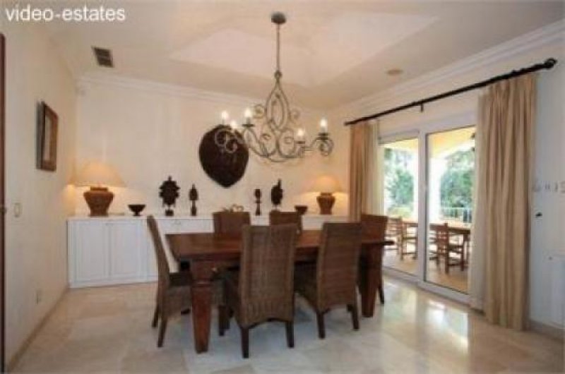 Hacienda Las Chapas Freistehende Villa Haus kaufen