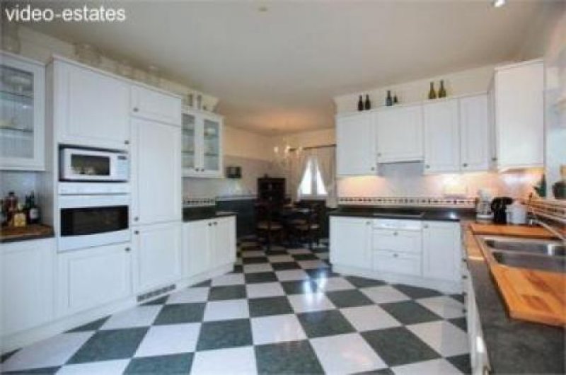 Hacienda Las Chapas Freistehende Villa Haus kaufen