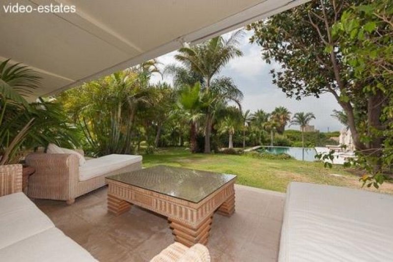 Hacienda las Chapas Villa mit parkähnlichem Garten Haus kaufen