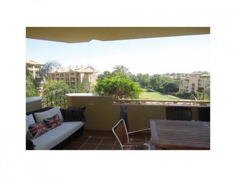 Marbella-West HDA-immo.eu: Schöne Golfplatz-Wohnung in Zentrumnähe von San Pedro zu verkaufen Wohnung kaufen