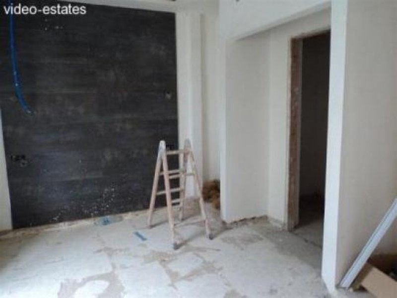 Marbella Appartement an der Goldenen Meile, renovierungsbedürftig Wohnung kaufen