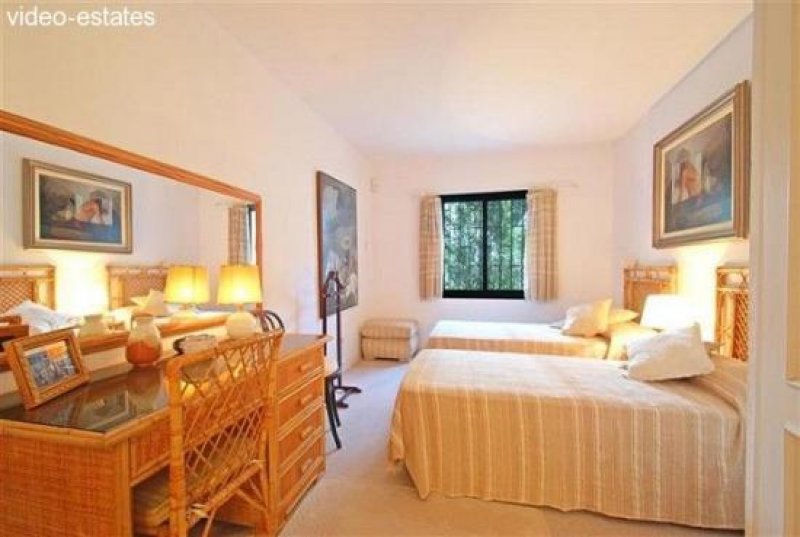 Marbella Charmante Villa oberhalb Marbellas mit Meerblick Haus kaufen