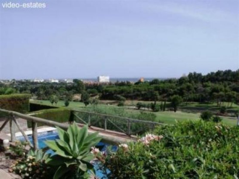 Marbella Doppelhaushälfte auf Golfanlage Haus kaufen
