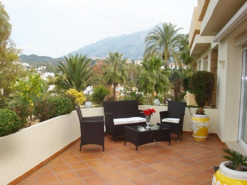 Marbella Großzügige und luxuriöse Wohnung in Golflage Wohnung kaufen