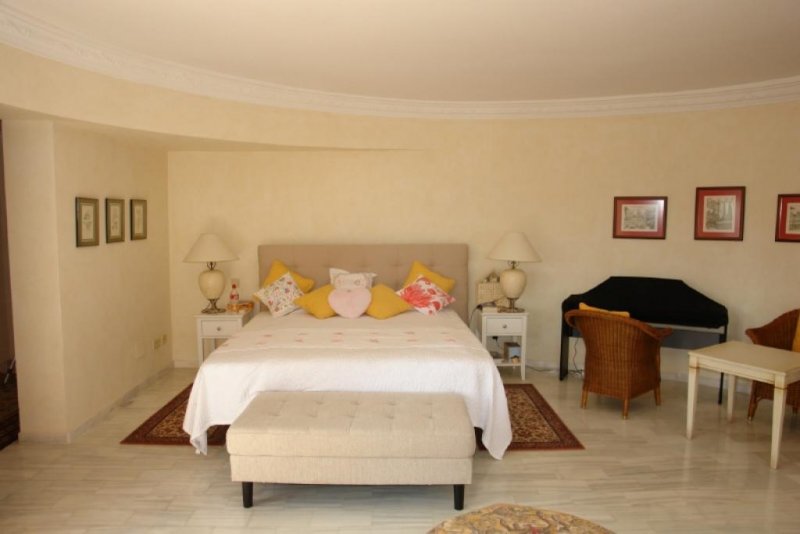 Marbella Luxus Villa in Toplage Haus kaufen