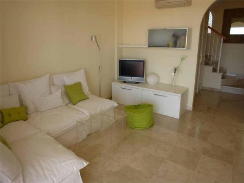 Marbella Penthouse mit traumhaftem Meerblick, nur 300 m vom Strand entfernt! Wohnung kaufen