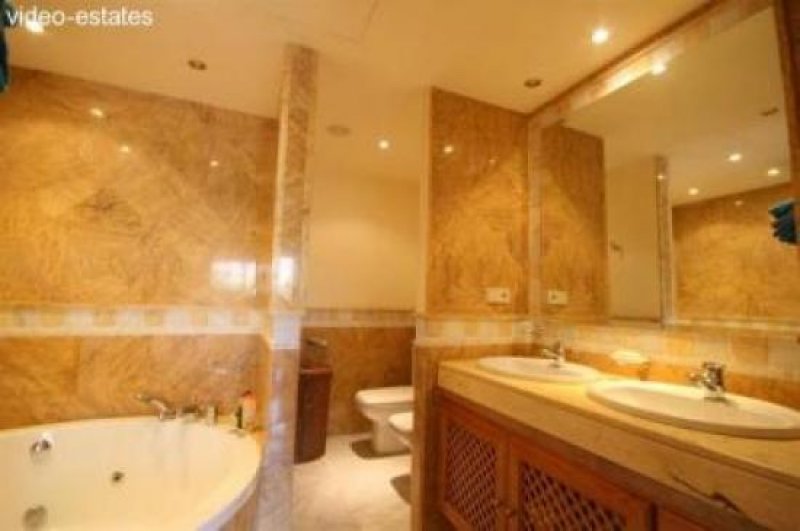 Marbella Reihenhaus an der Goldenen Meile Haus kaufen