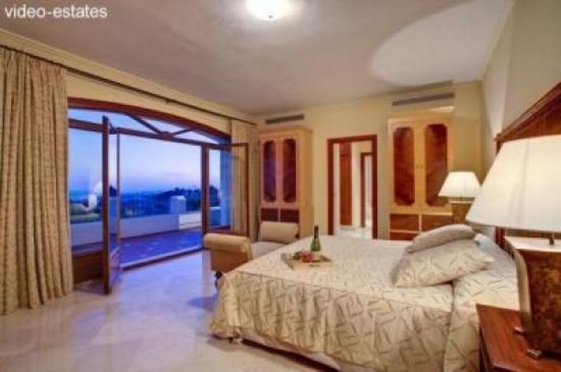 Marbella Villa an der Goldenen Meile Haus kaufen