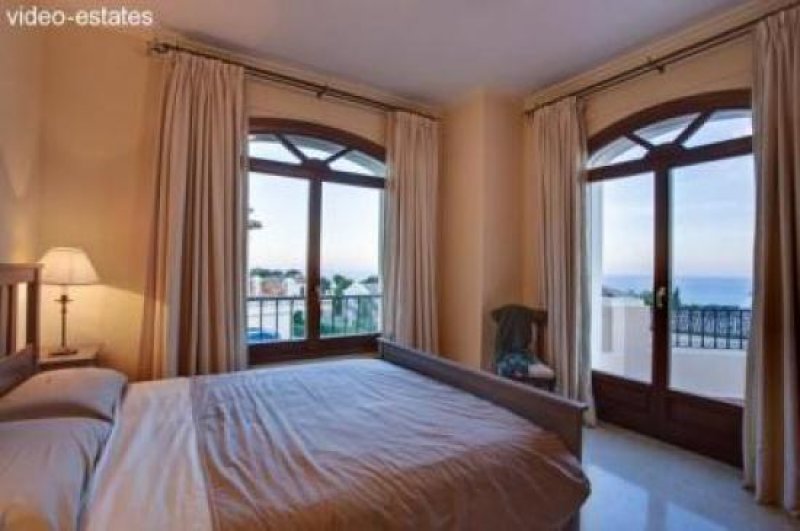 Marbella Villa an der Goldenen Meile Haus kaufen