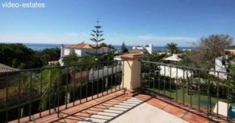 Marbella Villa Erstbezug Strandnähe Elviria Haus kaufen