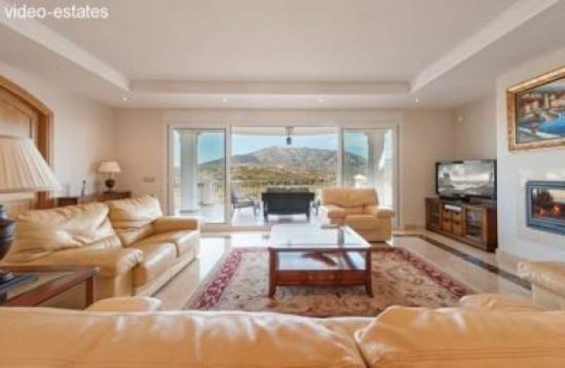 Urb. Mijas Golf Herrliche Golfvilla mit 360 Grad Ausblick Haus kaufen