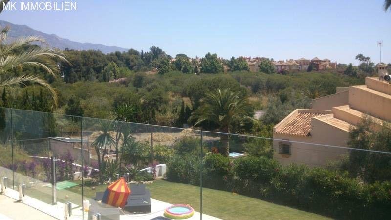 NEUVA ANDALUCIA Villa in der Nähe von Central Plaza und Puerto Banus Haus kaufen