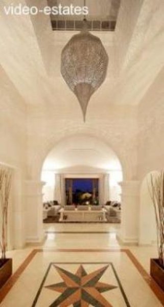 Nueva Andalucia Luxusvilla in der Nähe von Puerto Banus Haus kaufen