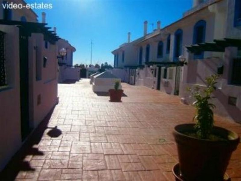 San Pedro de Alcantara Reihenhaus nur wenige Schritte vom Strand entfernt Haus kaufen