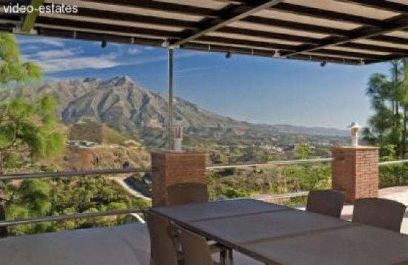 Benahavis Villa mit Wohnung für Gäste Haus kaufen