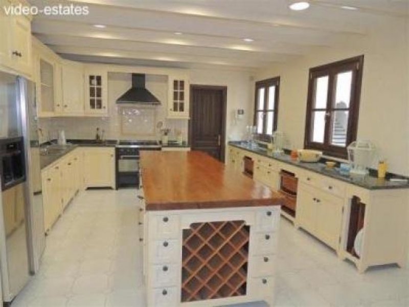 Benahavs Villa in el Madronal, Landhausstil, innen zeitgenössisch Haus kaufen