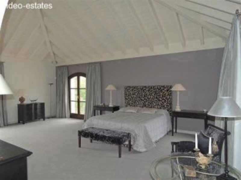 Benahavs Villa in el Madronal, Landhausstil, innen zeitgenössisch Haus kaufen