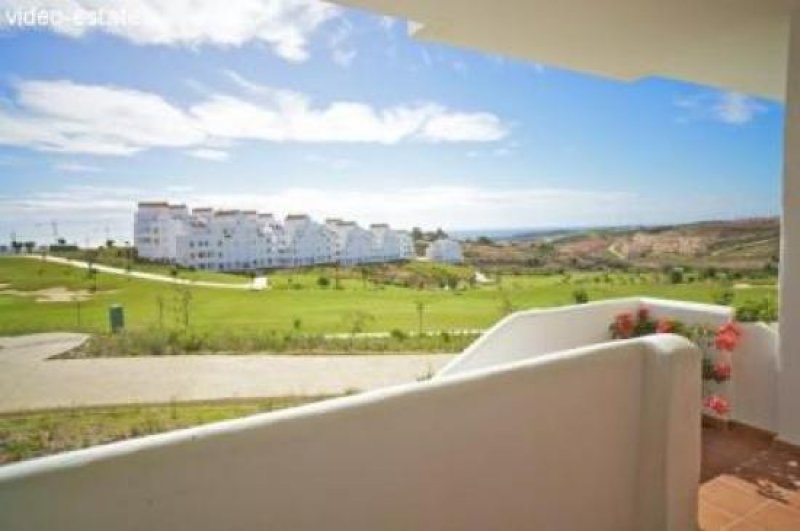 Estepona Ferienwohnungen 1 bis 4 Schlafzimmer auf Golfplatz Wohnung kaufen