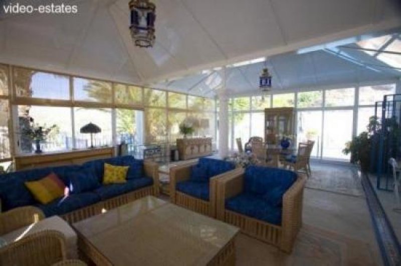 Estepona Finca zwischen Marbella und Estepona, modern und hochwertig ausgestattet Haus kaufen