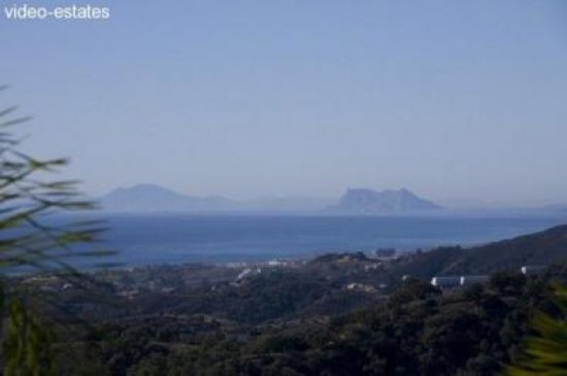 Estepona Finca zwischen Marbella und Estepona, modern und hochwertig ausgestattet Haus kaufen