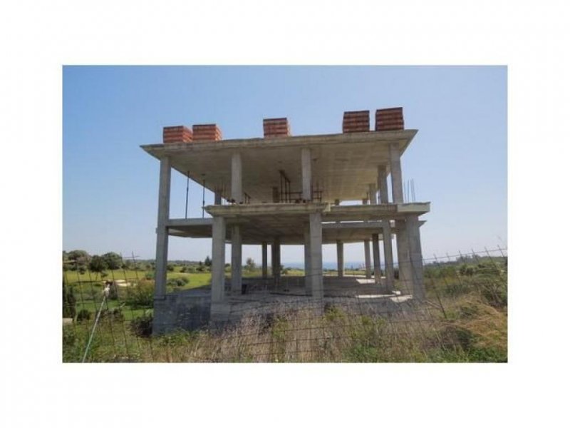 Estepona hda-immo.eu: Meerblickgrundstück (mit Bauruine) in Estepona zu verkaufen. Grundstück kaufen