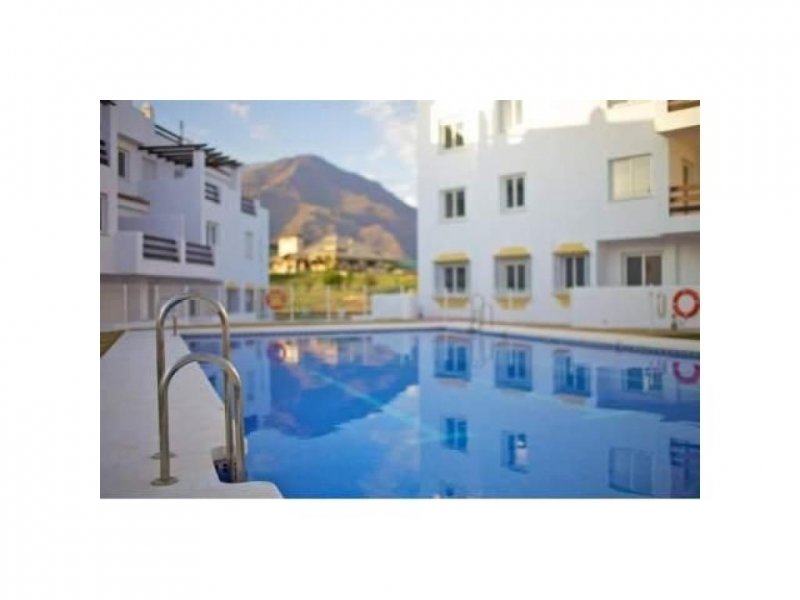 Estepona HDA-immo.eu: Neubau, Golfplatz: 2 SZ Terrassenwohnung in Estepona zu verkaufen. Wohnung kaufen