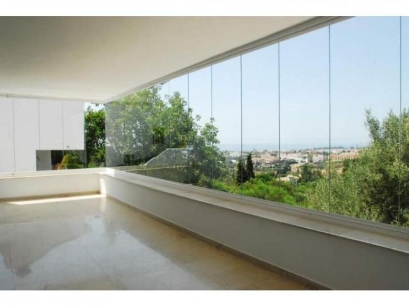 Estepona HDA-immo.eu: Traumhafte sonnenverwöhnte & geräumige Villa in Estepona (El Paraiso) zu verkaufen Haus kaufen