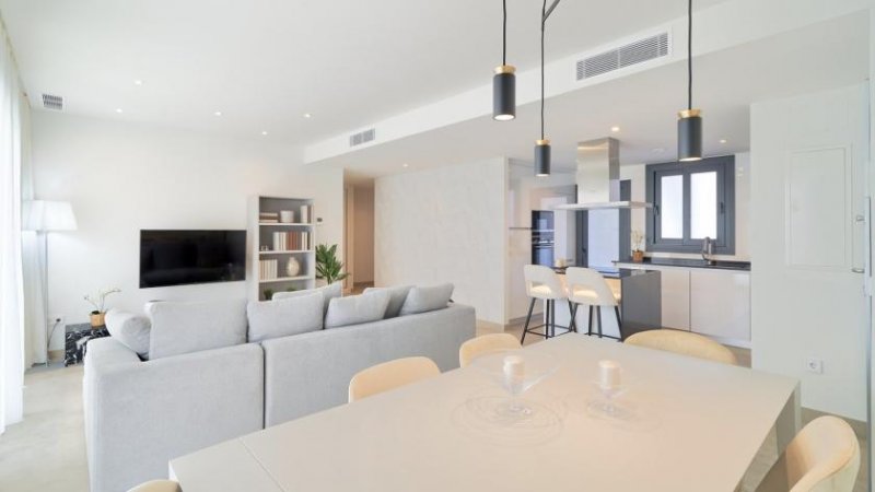 Estepona Moderne Erdgeschosswohnung mit Garten in Atalaya Wohnung kaufen